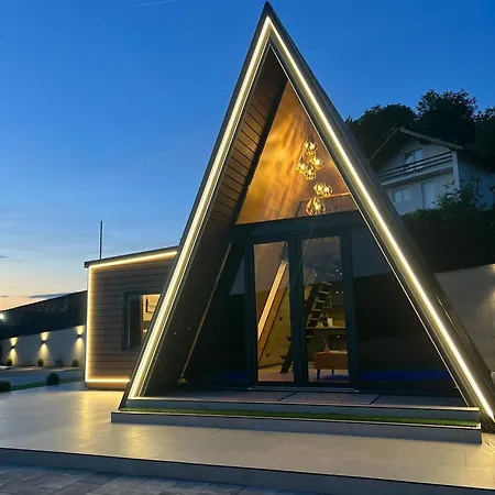 A-frame - Kovacevic Hills *